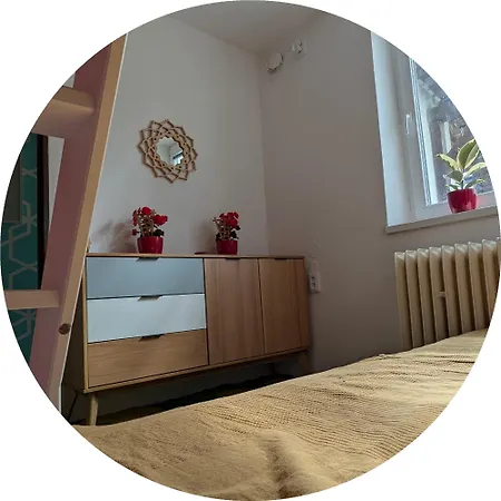 Pod Neznym Obrem Homestay Hostinne (Hradec Kralove)